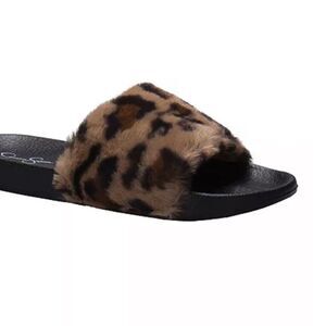 JESSICA SIMPSON Women's Plush Faux Fur Leopard Slipper L Nwt